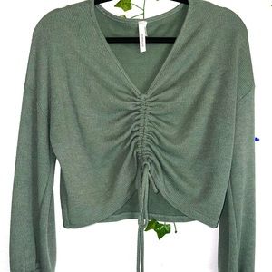 Scrunch long sleeve top